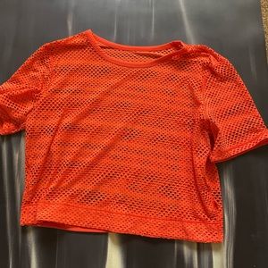 Lululemon mesh crop top - worn 1-2x - coral color
